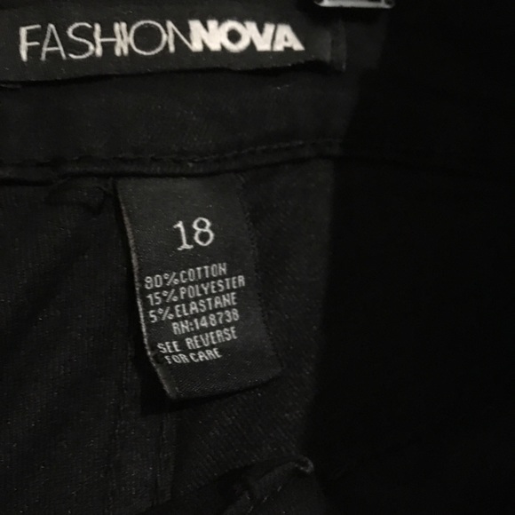 Fashion nova jeans - Picture 3 of 5